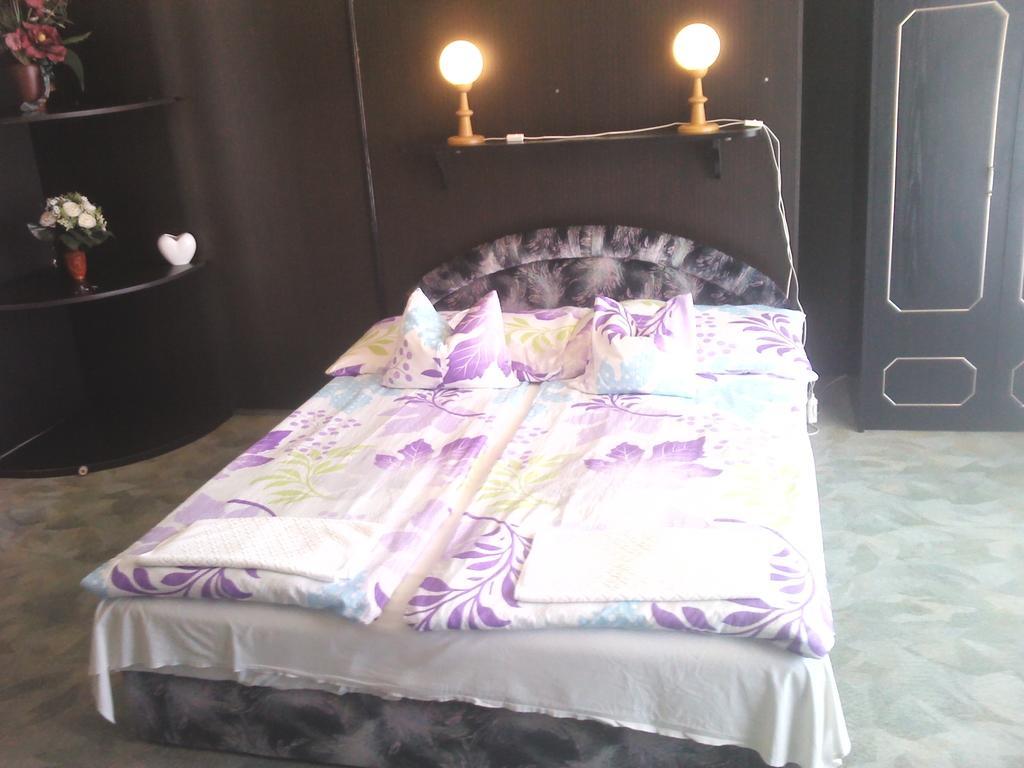 Napfeny Apartment เคสเท ห้อง รูปภาพ